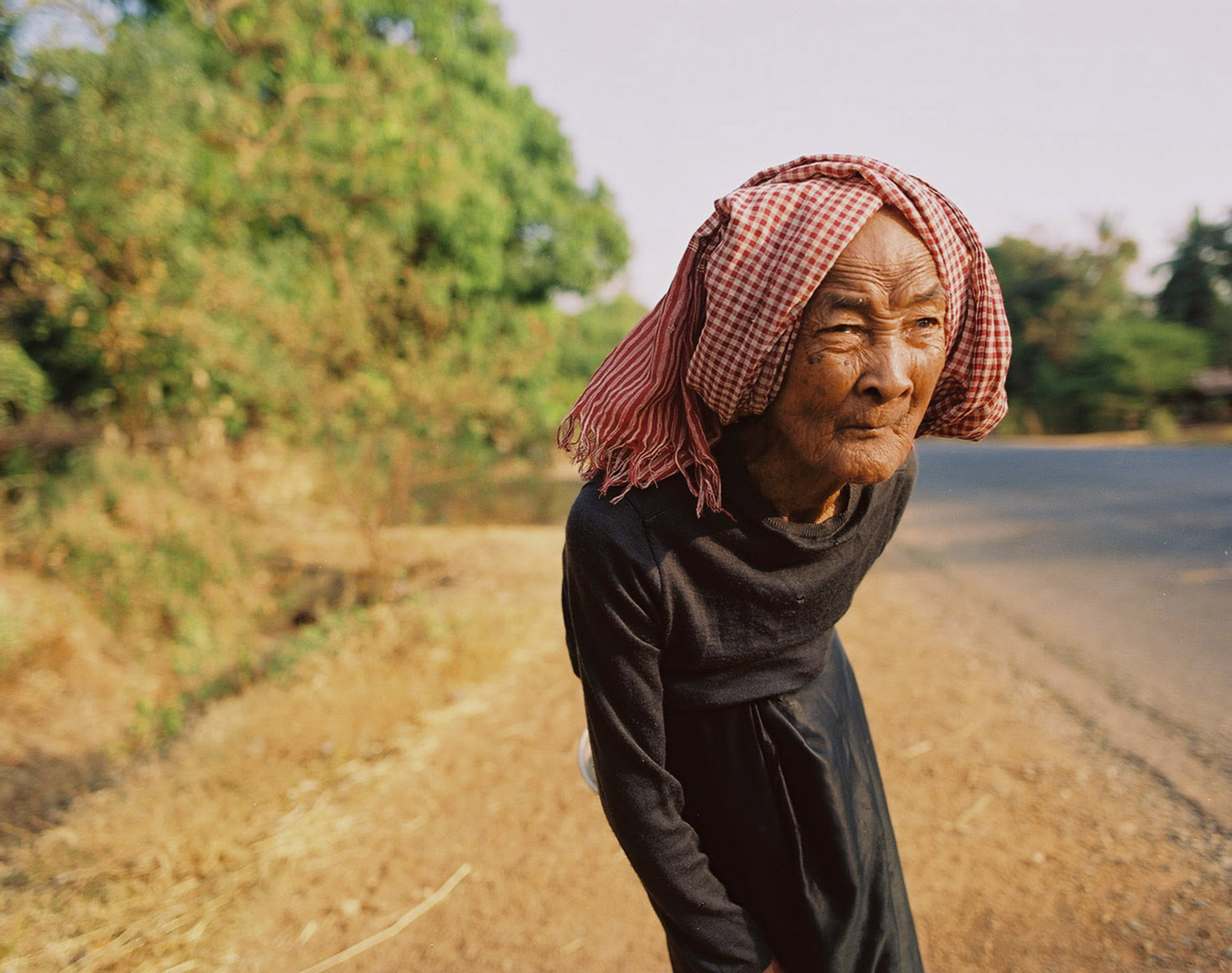 Old Girl Kampong Chhnang 2004 Pentax 645